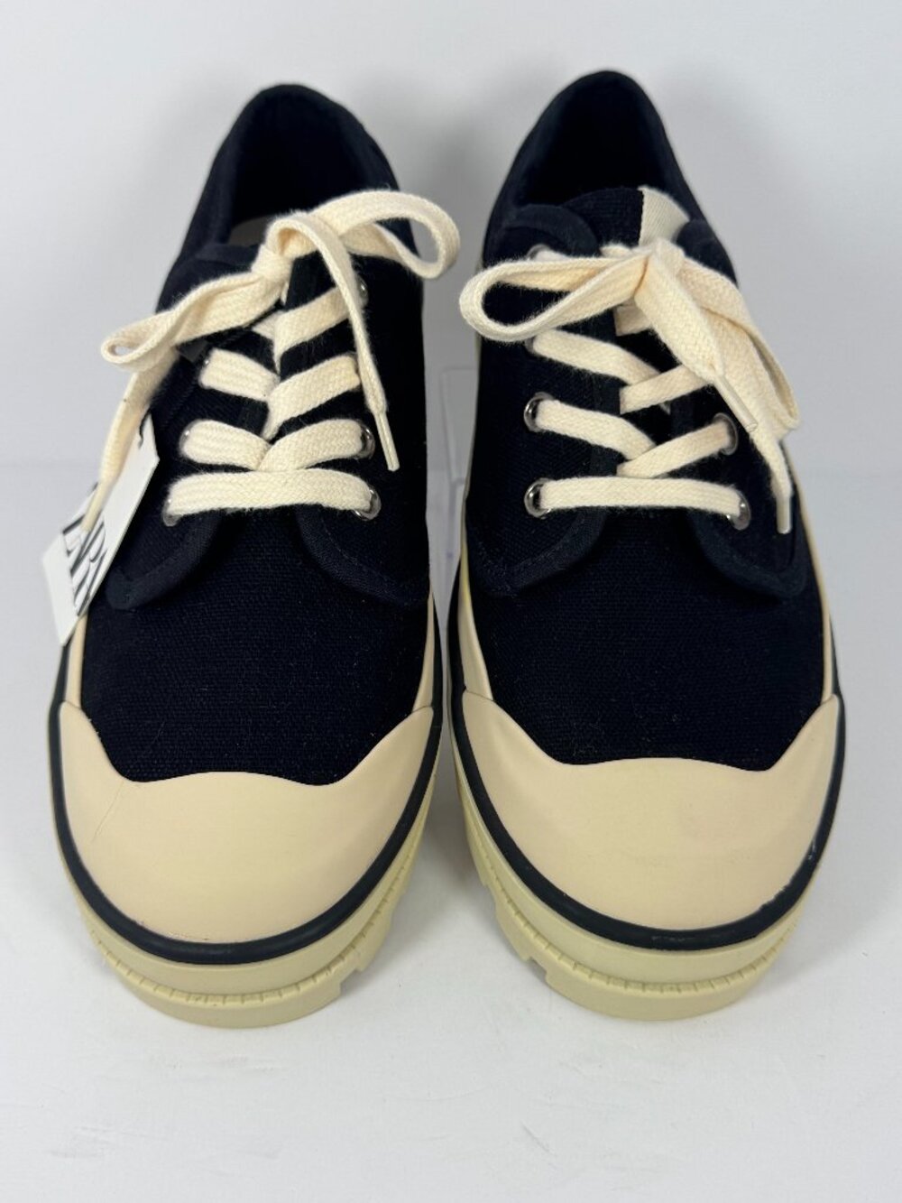 NWT! Zara Chunky Sole Sneaker Mens Size 8 Black
